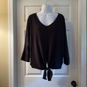 Zac & Rachel Black top, Rounded neck, w/Tie XL